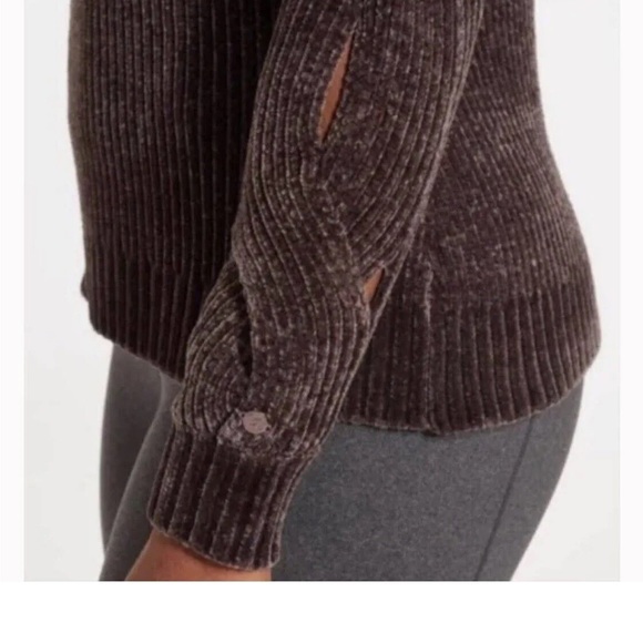 Calia By Carrie Underwood Chenille Cold Shoulder Sweater - Picture 4 of 14